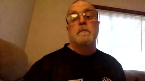 Snapshot of armyguy5311 chatting on March 13, 2026, 12:56 pm armyguy5311 online show from March 13, 2026, 12:56 pm