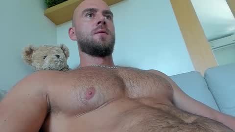 ARNI STRONG online show from December 2, 2024, 4:42 am