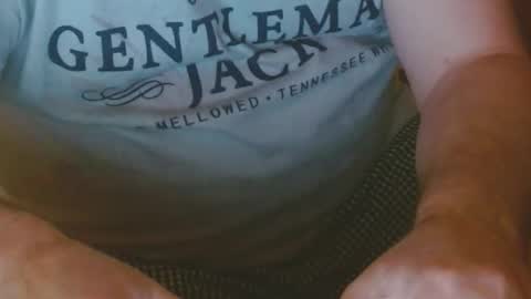 Snapshot of arnie12 chatting on January 8, 2026, 11:12 am Arnie online show from January 8, 2026, 11:12 am