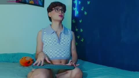 Arnold online show from December 15, 2025, 8:40 am