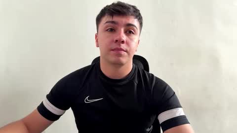 Snapshot of aron__cooper chatting on January 11, 2026, 1:38 pm aron__cooper online show from January 11, 2026, 1:38 pm