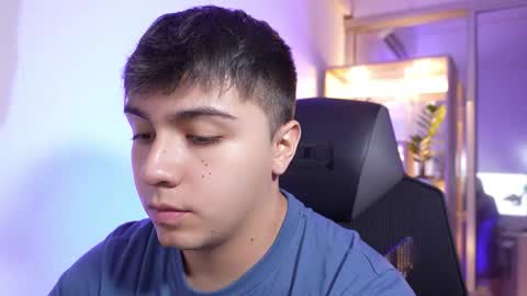 Snapshot of aron__cooper chatting on January 13, 2026, 4:34 pm aron__cooper online show from January 13, 2026, 4:34 pm