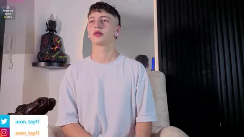  your aron  online show from November 5, 2025, 3:06 am