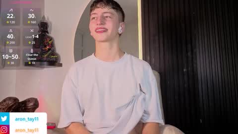  your aron  online show from November 12, 2025, 3:07 am