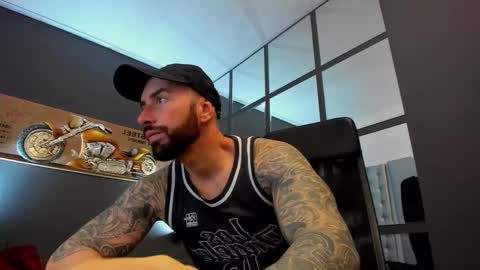 AronGrant online show from December 23, 2024, 8:33 am