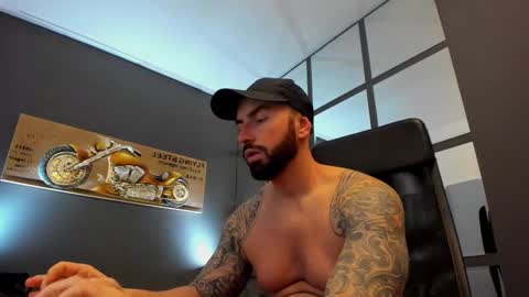 AronGrant online show from January 8, 2025, 9:10 am