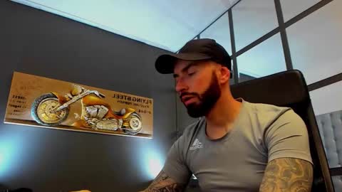 AronGrant online show from January 18, 2026, 10:30 am