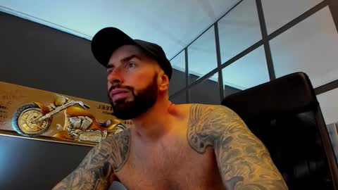 AronGrant online show from March 10, 2026, 10:53 am