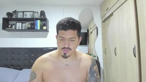 Snapshot of aronwilliams69 chatting on January 11, 2026, 9:03 am ARON Independent model online show from January 11, 2026, 9:03 am