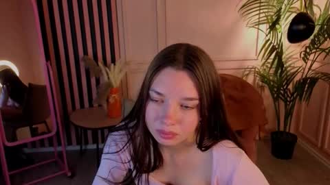 Ariela online show from November 28, 2025, 6:21 pm