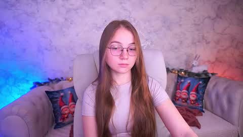 Snapshot of arrinawair chatting on December 22, 2025, 8:44 am arrinawair online show from December 22, 2025, 8:44 am