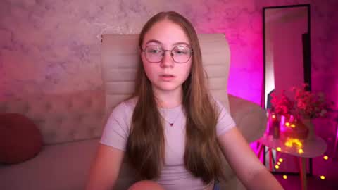 arrinawair online show from July 9, 2026, 7:34 am