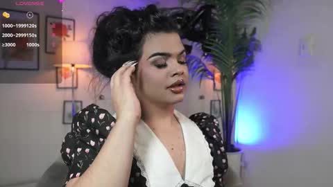 Snapshot of artechloe chatting on October 31, 2025, 10:11 pm Chloe online show from October 31, 2025, 10:11 pm