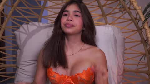 Amanda online show from February 3, 2025, 10:43 pm