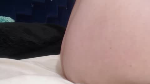 Snapshot of artemiza_love_ chatting on February 25, 2025, 6:20 pm artemiza online show from February 25, 2025, 6:20 pm