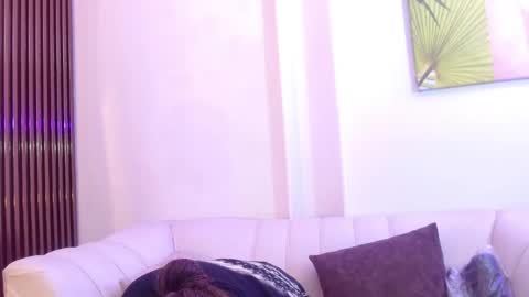 Snapshot of artemiza_love_ chatting on October 14, 2025, 12:28 pm artemiza online show from October 14, 2025, 12:28 pm