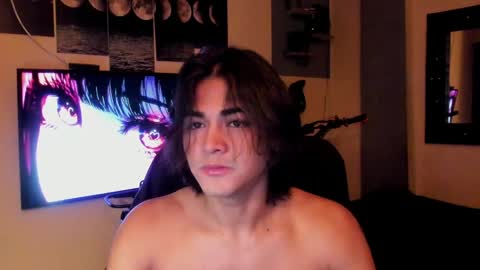 I AM HERE online show from June 7, 2026, 1:43 am