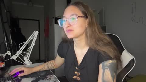 Snapshot of arthurmomaya chatting on February 27, 2026, 3:34 pm Mia online show from February 27, 2026, 3:34 pm