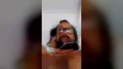 Snapshot of artisanmixbeverage chatting on July 18, 2026, 3:00 am artisanmixbeverage online show from July 18, 2026, 3:00 am