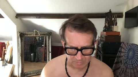 artisterotic online show from June 19, 2026, 8:51 am