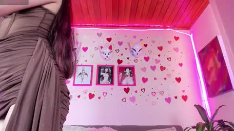 MIA OF artmiajoy online show from February 28, 2025, 2:53 pm