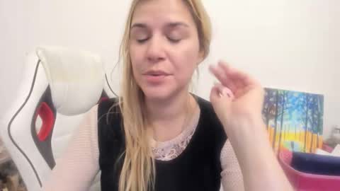 MIA online show from November 17, 2025, 6:46 pm