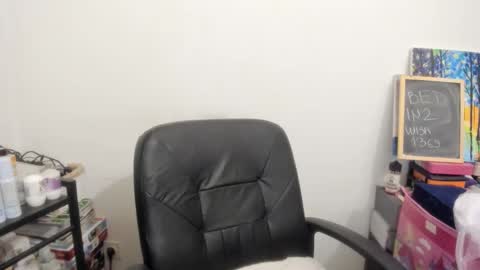 MIA online show from January 14, 2026, 8:03 pm