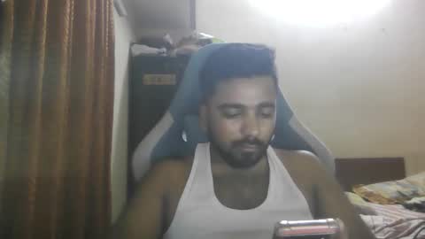 arunaru447 online show from September 25, 2025, 8:07 am