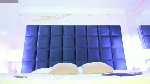 Snapshot of ary1_ chatting on November 12, 2025, 3:18 am Ary online show from November 12, 2025, 3:18 am