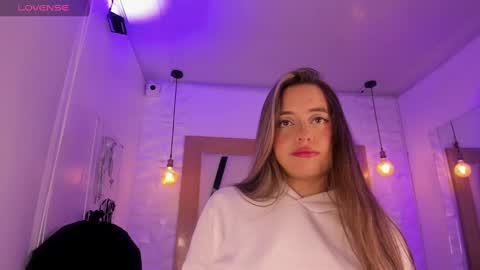 Ary Cooper online show from March 12, 2025, 12:57 pm