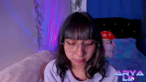 Snapshot of arya_line chatting on January 17, 2025, 6:57 am Arys online show from January 17, 2025, 6:57 am