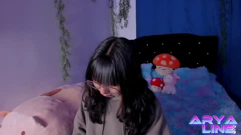 Snapshot of arya_line chatting on January 23, 2025, 2:12 am Arys online show from January 23, 2025, 2:12 am