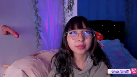 Snapshot of arya_line chatting on January 23, 2025, 5:13 am Arys online show from January 23, 2025, 5:13 am