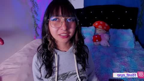 Snapshot of arya_line chatting on February 1, 2025, 7:05 am Arys online show from February 1, 2025, 7:05 am