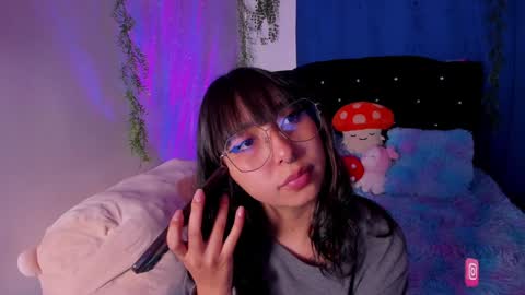 Snapshot of arya_line chatting on February 8, 2025, 1:54 am Arys online show from February 8, 2025, 1:54 am