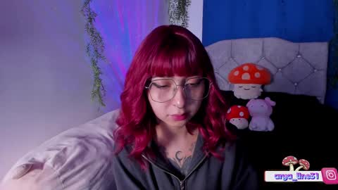 Snapshot of arya_line chatting on March 1, 2025, 1:32 am Arys online show from March 1, 2025, 1:32 am