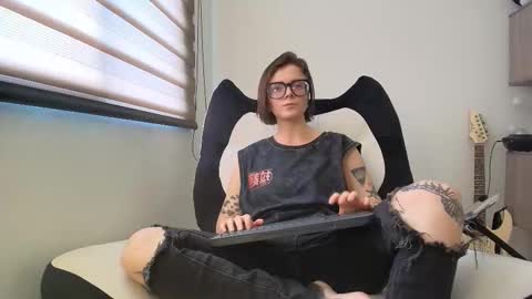 Snapshot of arya_starkw chatting on January 14, 2026, 2:44 pm Ary 3 online show from January 14, 2026, 2:44 pm