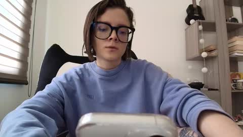 Snapshot of arya_starkw chatting on February 2, 2026, 1:54 pm Ary 3 online show from February 2, 2026, 1:54 pm