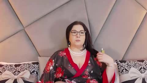 Snapshot of aryaeve chatting on February 12, 2026, 6:41 am Aryana online show from February 12, 2026, 6:41 am