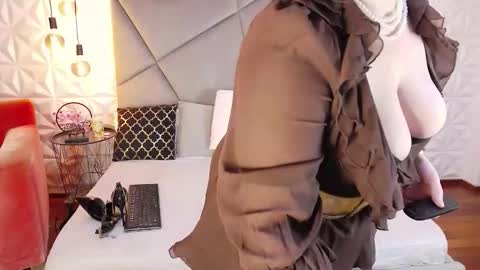 Snapshot of aryaeve chatting on February 25, 2026, 6:34 am Aryana online show from February 25, 2026, 6:34 am