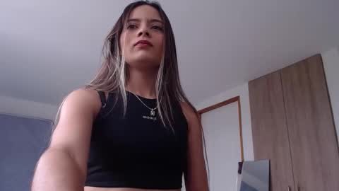 Snapshot of arygreey7 chatting on February 22, 2025, 8:09 pm ximena online show from February 22, 2025, 8:09 pm