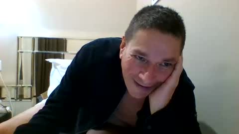 as660660 online show from November 24, 2025, 8:19 pm