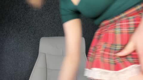 Snapshot of asami_san chatting on January 29, 2025, 3:44 am Asami online show from January 29, 2025, 3:44 am