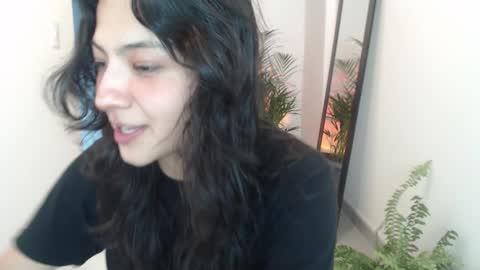 Saray online show from March 15, 2026, 12:27 am
