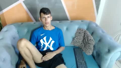 Snapshot of asbeell_grigory chatting on September 9, 2025, 9:14 pm asbeell grigory online show from September 9, 2025, 9:14 pm