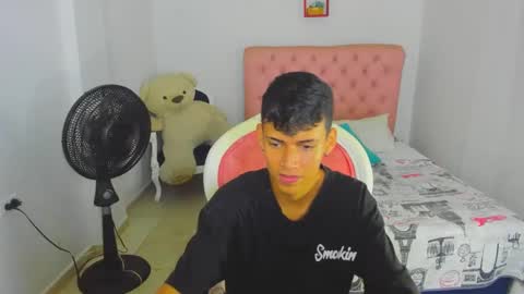Snapshot of asbeell_grigory chatting on September 20, 2025, 8:32 pm asbeell grigory online show from September 20, 2025, 8:32 pm