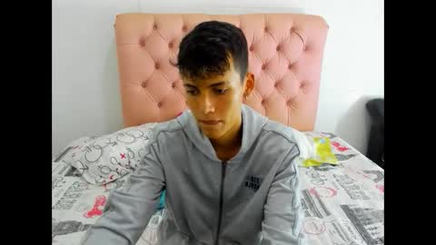 Snapshot of asbeell_grigory chatting on September 24, 2025, 8:23 pm asbeell grigory online show from September 24, 2025, 8:23 pm
