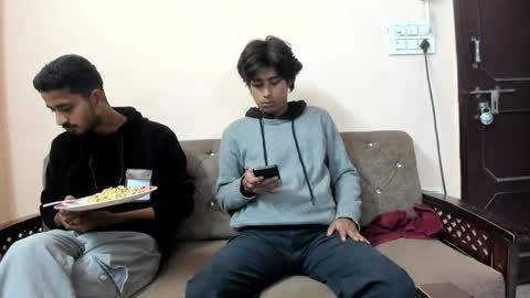 Snapshot of ash2730 chatting on February 12, 2025, 6:30 pm ash2730 online show from February 12, 2025, 6:30 pm