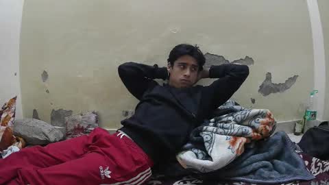 Snapshot of ash2730 chatting on November 25, 2025, 5:57 pm ash2730 online show from November 25, 2025, 5:57 pm