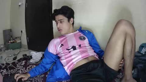 Snapshot of ash2730 chatting on December 1, 2025, 7:52 pm ash2730 online show from December 1, 2025, 7:52 pm